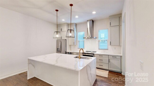 Foto del edificio - 4019 Plaza Row Ct