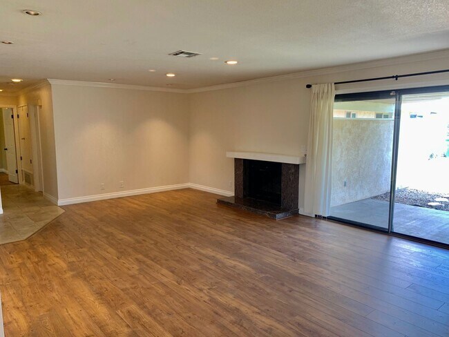 Building Photo - 2 br, 2 bath House - 118 Flagway