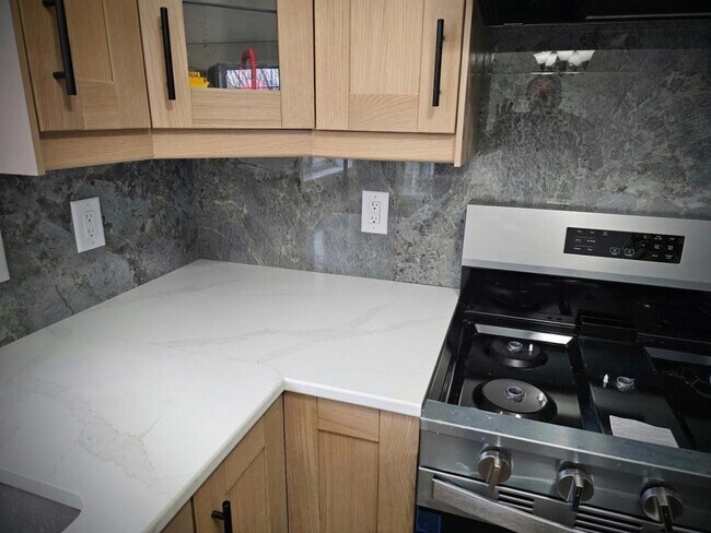 Foto del edificio - 5364 56th Ave NW