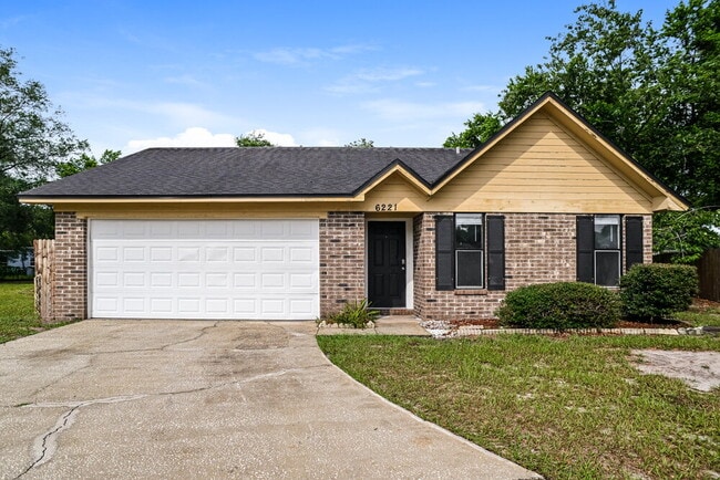 Building Photo - 6221 Alfredo Dr W