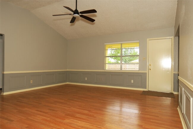 Building Photo - 59 Blackgum Ct
