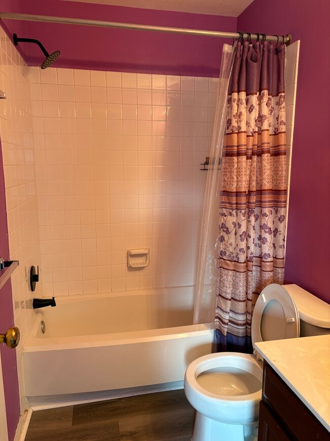 Foto del edificio - 1892 Beegee Ct