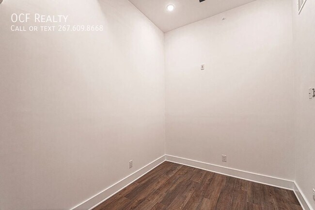 Foto del edificio - 1211 Bainbridge St