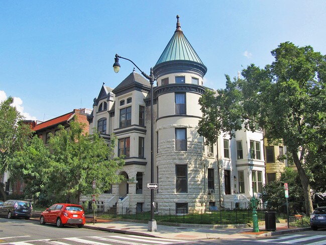 Building Photo - 1634 S St NW