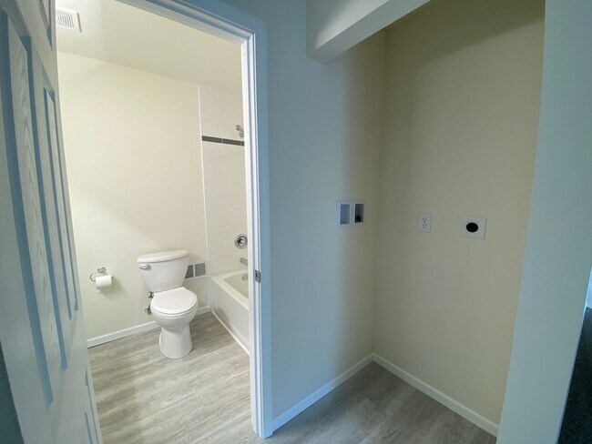 Foto del edificio - 3 Bedroom Condo