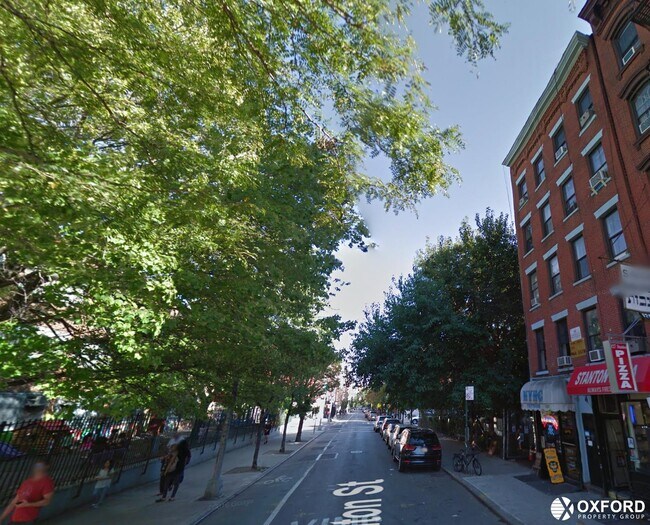 Building Photo - 127 Stanton St