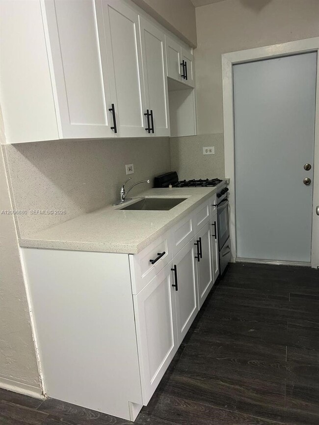 Foto del edificio - 1743 NW 15th St