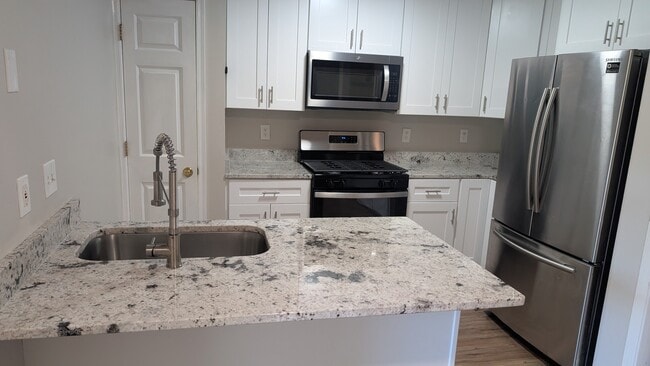 Building Photo - 2662 Arbor Glen Pl