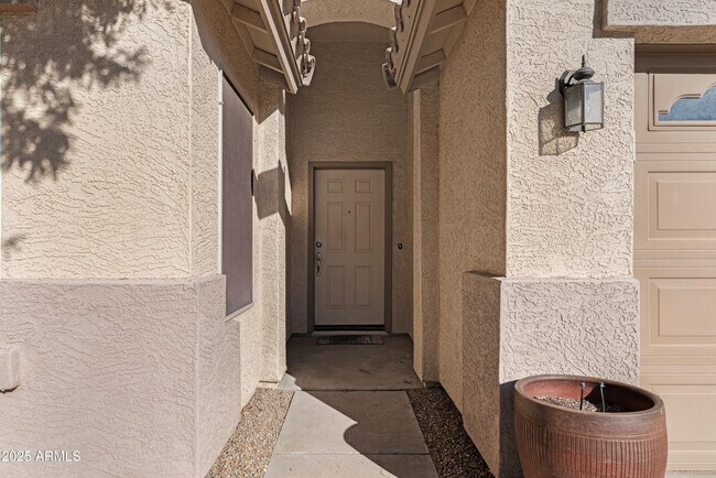 Foto del edificio - 44454 W Oster Dr