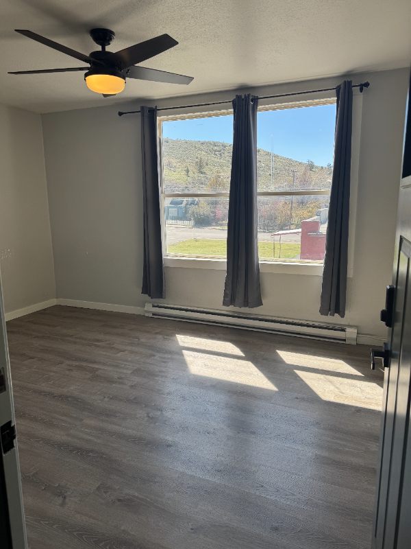 Foto principal - 411 N 1st St