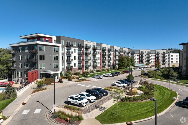 Red44 - Red44 Apartments | Specials Available