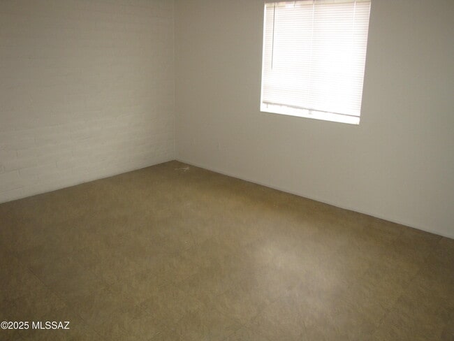 Foto del edificio - 6731 E Escalante Rd