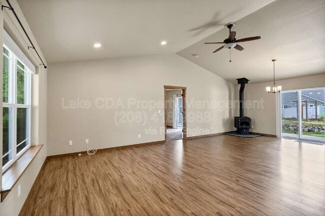 Building Photo - 5465 W Corkys Ct