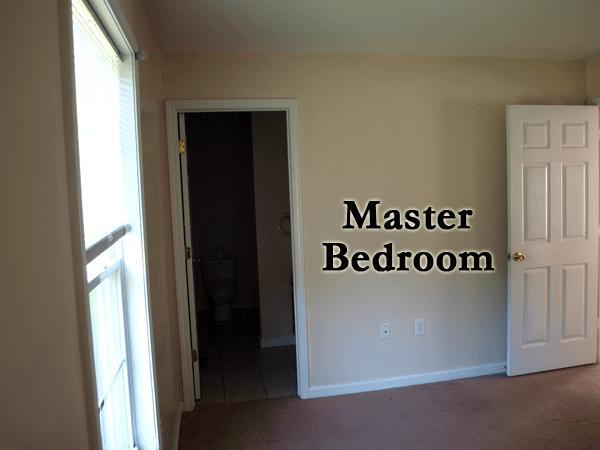 Building Photo - 875 Treewood Dr