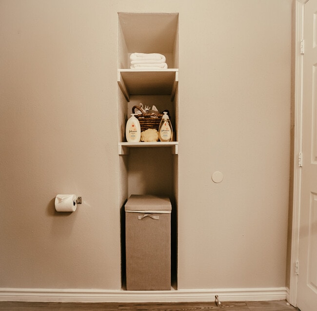 Bathroom Storage View - Valencia Grove Apts where Comfort meets Lu...