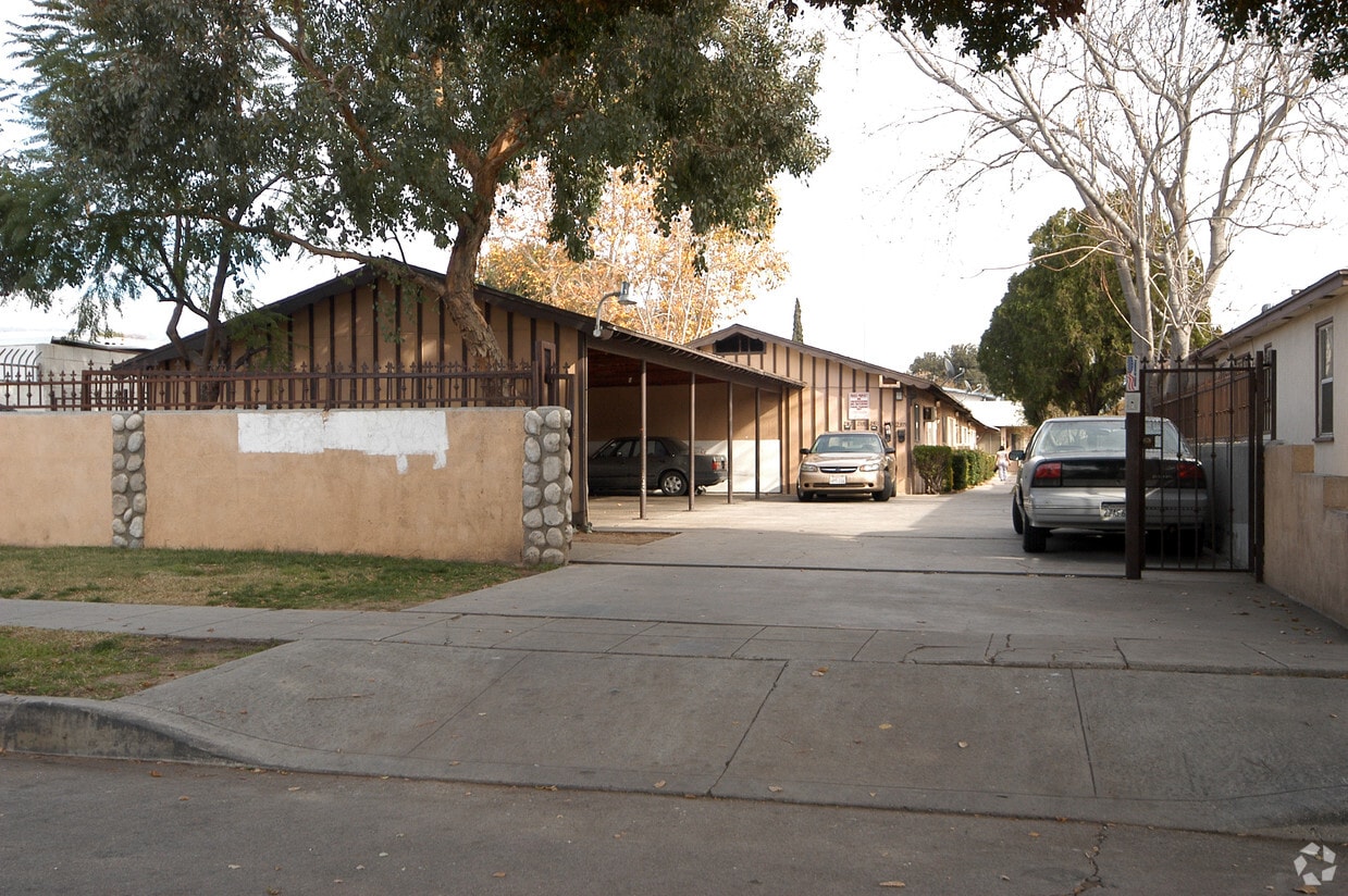 Building Photo - 2387 Sepulveda Ave
