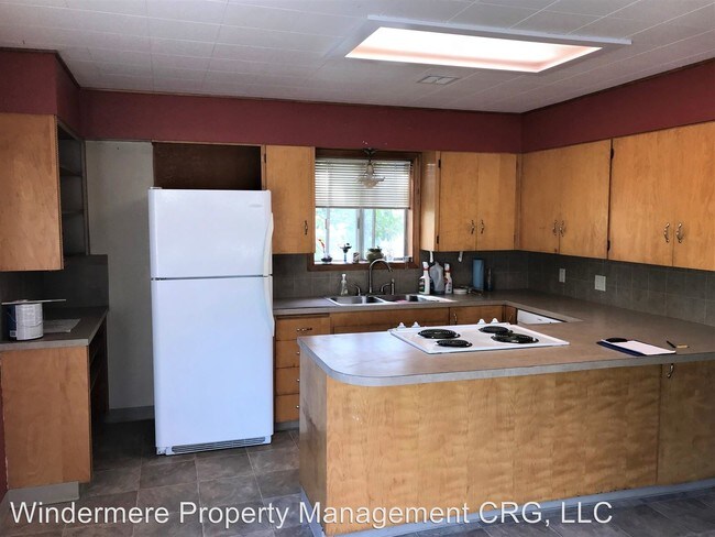Foto del edificio - 1 br, 2 bath House - 203 E 14th St