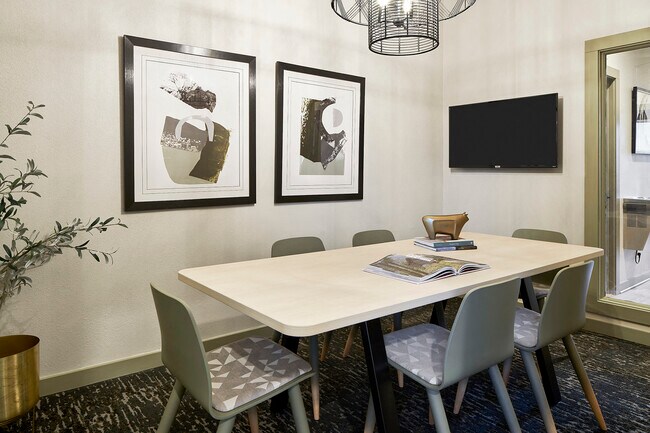 Foto del edificio - Landmark Apartments- TN