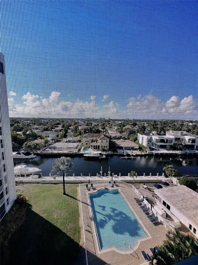 Foto del edificio - 1391 S Ocean Blvd