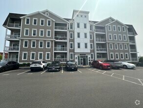 Building Photo - 320 Middlesex Ave