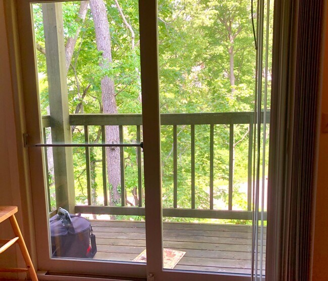 Foto del edificio - 2022 Summit St