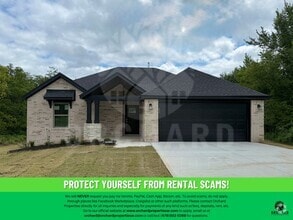 Building Photo - 15 Taransay Dr