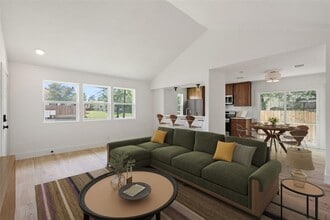 Building Photo - 1800 Nicole Cir