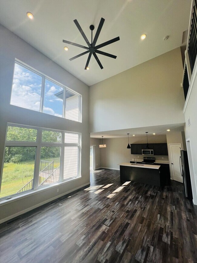 Foto del edificio - 1105 Ivy Ln