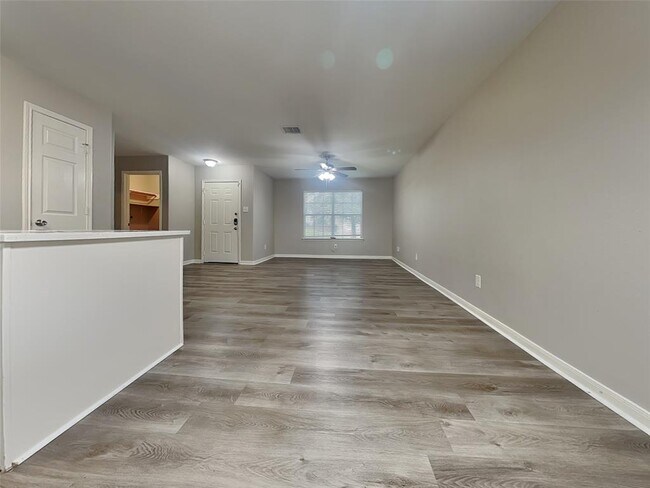 Building Photo - 4415 Sunflower Creek Ln