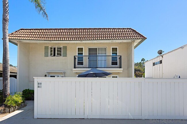 Foto del edificio - 1817 Coast Blvd
