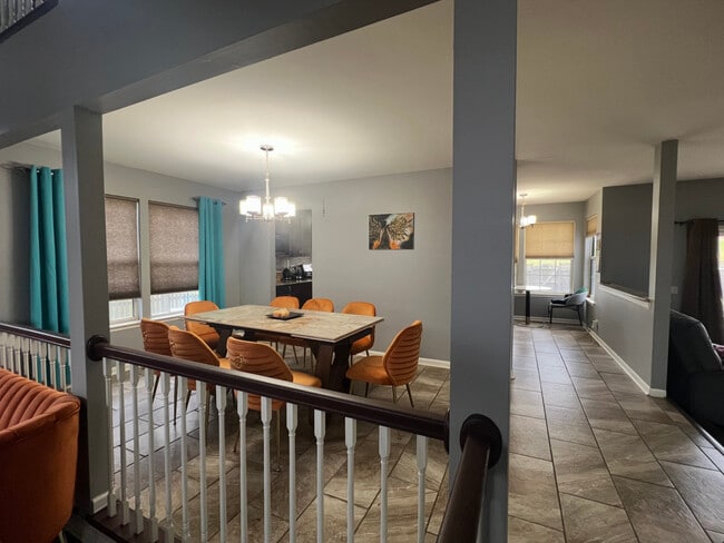 Foto del edificio - 1756 Bradford Ln