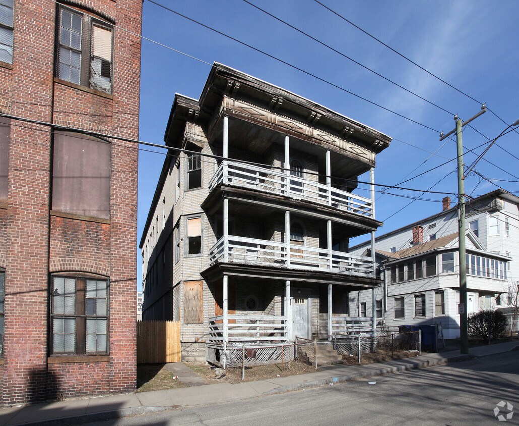 Foto principal - 17 Maple St