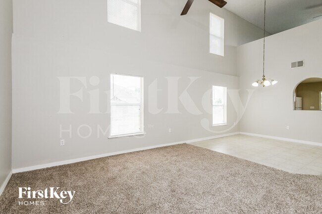Foto del edificio - 3637 Queens Cove Blvd