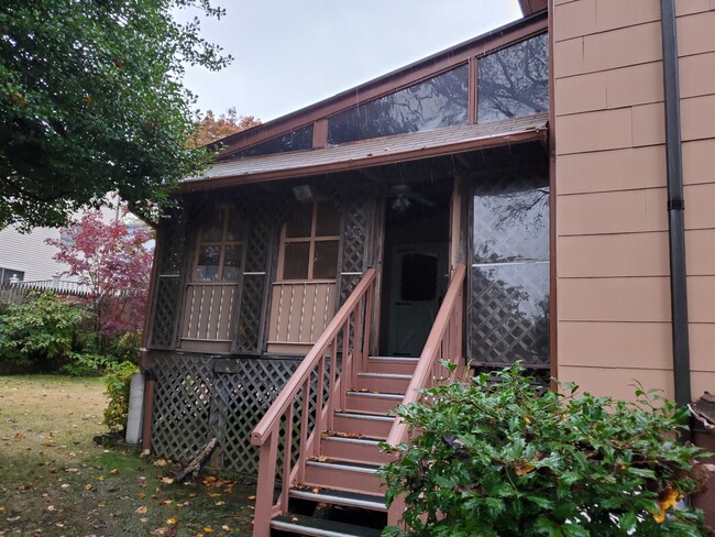 Porch - 169 Bolmer Ave