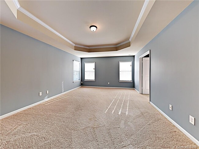 Building Photo - 1715 Hoosac Dr