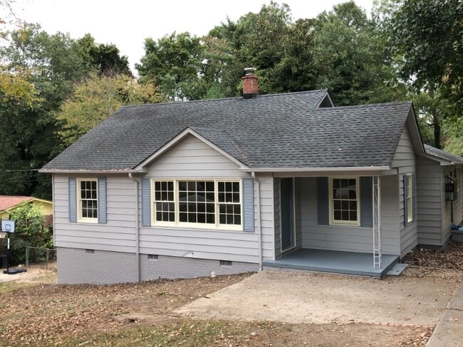 Photo - 1374 Enota Ave NW House