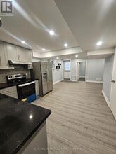Building Photo - 45 Wildmoor St