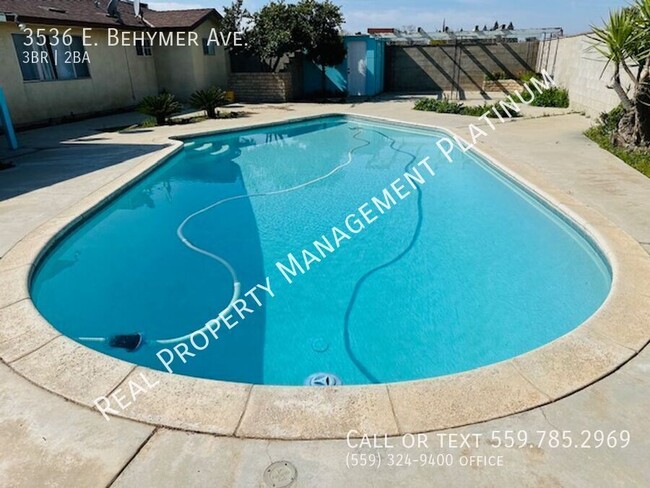 Foto del edificio - $2,450 Behymer & Willow 3 Bedroom, Pool, C...