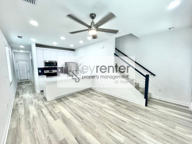 Building Photo - 2703 N 24th St
