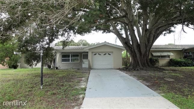 Building Photo - 2 br, 1 bath House - 2054 Shadow Ln