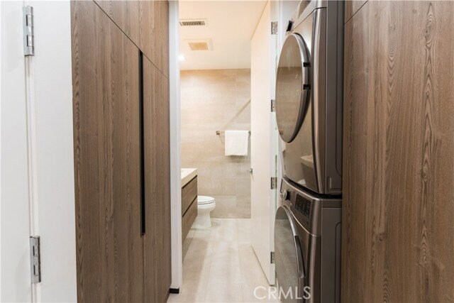 Foto del edificio - 8148 1/2 West Gould Avenue, Los Angeles, CA 90046 - 1 BR 1 BA house