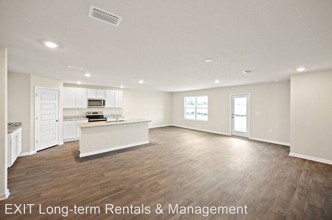 Foto del edificio - 4 br, 2 bath House - 7080 Fuller Street