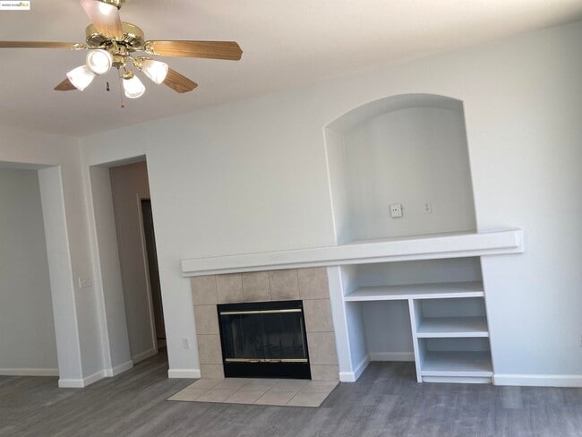 Building Photo - 10448 Almanor Cir