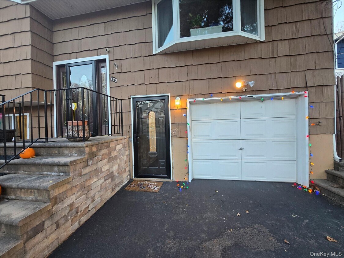 Foto principal - 163 Vernon Valley Rd