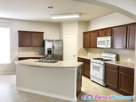 Building Photo - 2338 Beacon Brook Ln