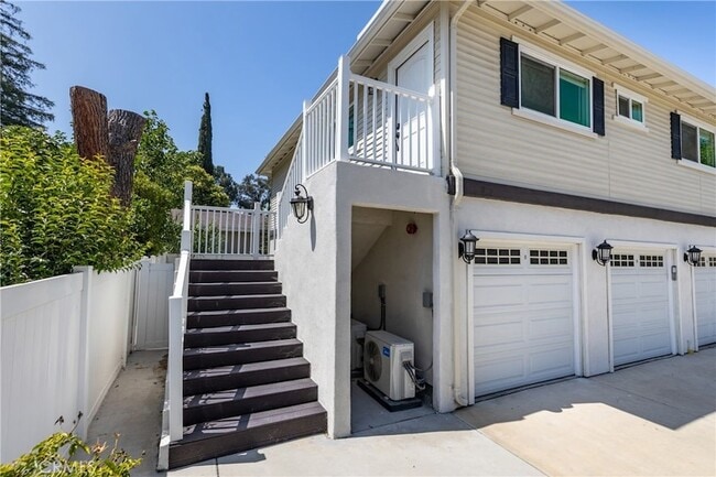 Photo - 25461 Cole St Townhome