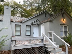 Building Photo - 3515 Edgewood Rd