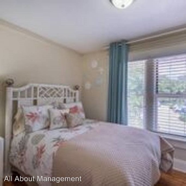 Building Photo - 3 br, 1.5 bath House - 3450 Ohio Avenue