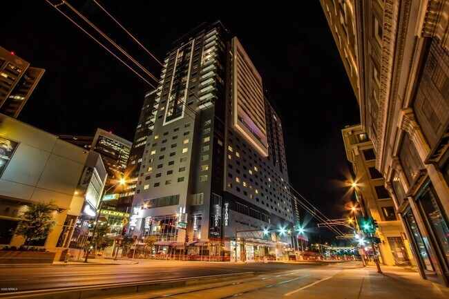 Foto del edificio - 11 N Central Ave