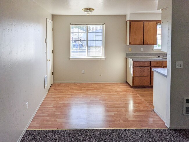 Building Photo - 210-220 N 2nd St